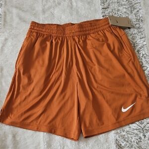 Nike Burnt Orange MEDIUM Dri-Fit Sports Shorts - INSEAM 7"